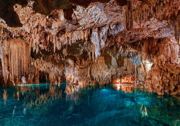 Où explorer les grottes calcaires en Croatie : conseils et équipements ?